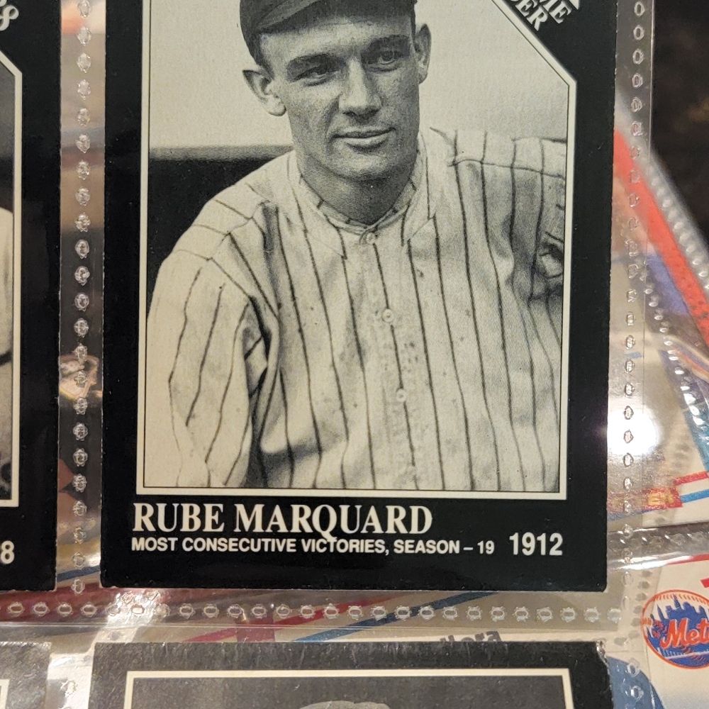 Baseball Cards 52 Pages - Picture 16 of 16